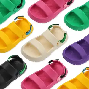 2023 최신 디자인 사용자 정의 Unisex 여름 통기성 멋진 비치 신발 Eva 슬리퍼 빈 야외 슬리퍼 남자 슬라이드 샌들