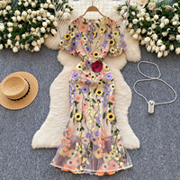 Robes de soirée sirène élégantes à broderie florale, col rond, manches lanternes et taille cintrée pour le printemps et l'été