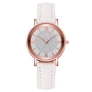 Cadran orné de strass pour une touche de brillance supplémentaire Mouvement à quartz pour une précision accrue Montre simple pour femmes - Product Image 6