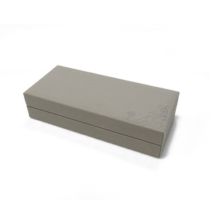 Caja de reloj rectangular larga, joyero forrado de cuero para organizador de colección de relojes automáticos - Product Image 3