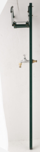 Support de <span class=keywords><strong>tuyau</strong></span> autoportant de jardin en métal antique à bobine Offre Spéciale avec <span class=keywords><strong>robinet</strong></span> en laiton et connecteur rapide - Product Image 2