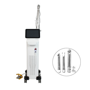 Equipo de Láser Fraccional de CO2 de Grado Comercial para Rejuvenecimiento Facial y Cuidado Antienvejecimiento - Product Image 1