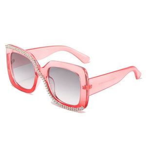 Lunettes de soleil carrées surdimensionnées de luxe vintage personnalisées avec strass et diamants pour femme - Product Image 5