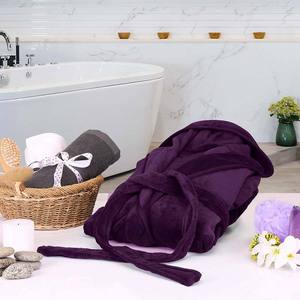 <span class=keywords><strong>Set</strong></span> di Alta Qualità con Accappatoio, Asciugamano, Pantofole da Donna <span class=keywords><strong>e</strong></span> Accappatoio - Product Image 6