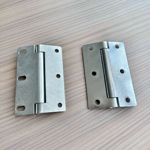 Charnière à ressort Yuyao 76x50x1.5mm, charnière de meuble à trou réglable, type fendu - Product Image 2