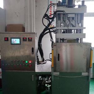 廉价人工硬鱼饵模具游泳鱼饵压力压铸机 - Product Image 3