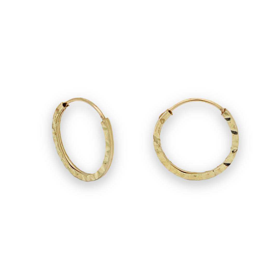 ต่างหูห่วงทรงสี่เหลี่ยม 1X12มม. แกะสลัก