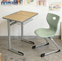 Chaises et tables d'école classiques en bois pour un seul élève, mobilier scolaire en PP, bureau et chaise d'écolier avec pieds en acier