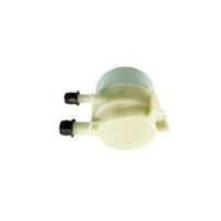 44360-26140 Prix de gros Pompe à palettes Réservoir d'huile Qualité assurée Pièces adaptées à Toyota Hiace OEM 44360-26140