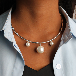 <span class=keywords><strong>Collier</strong></span> <span class=keywords><strong>ras</strong></span> du <span class=keywords><strong>cou</strong></span> avec pendentif perle exagéré <span class=keywords><strong>Collier</strong></span> en bambou réglable en acier inoxydable plaqué or 18 carats Tour <span class=keywords><strong>de</strong></span> <span class=keywords><strong>cou</strong></span> élégant pour <span class=keywords><strong>femme</strong></span> - Product Image 5