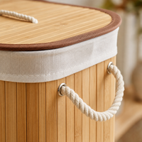 Panier à linge en bambou durable à lattes avec couvercle supérieur et poignées en corde de coton pour le tri des vêtements et des serviettes à la maison ou à l'hôtel