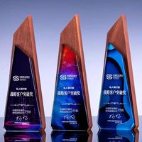 Plaques de récompense en bois massif et en verre cristal, gravées au laser sur mesure, fabriquées par l'usine de Pujiang – Trophées et plaques d'hommage en bois