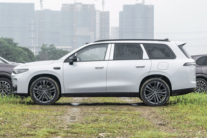 <span class=keywords><strong>Venta</strong></span> de Autos Usados <span class=keywords><strong>Baratos</strong></span> 2026 Leapmotor C16 LiDAR SUV 280km EV Puro 1.5L con Extensor de Rango Espacioso, Estable y Confiable Batería de 38.7kWh - Product Image 5