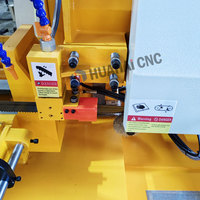 Scie à ruban horizontale de haute qualité à double guidage linéaire de type portique GB4270 pour la découpe des métaux, moteur 7,5 kW, tensionnement manuel par engrenage