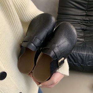 Women's slippers Retro and Versatile Casual Boken Shoes with <b>Toe</b> <b>Caps</b> New Style Washed Leather <b>Toe</b> <b>Caps</b> Retro slippers - Product Image 3
