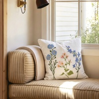 Housse de coussin brodée florale et botanique printemps-été, en tissu de lin respirant et frais, pour fêtes, mariages et décoration intérieure