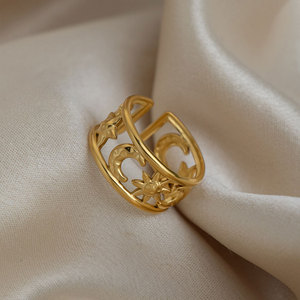 Anillo Personalizado al por Mayor, de Acero Inoxidable 316L, Chapado en Oro de 14k y 18k, con Diseño de Estrella y Luna, para Mujer - Product Image 3