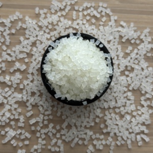 Coating Grade Composite Molding Low Density Polyethylene Raw Material LDPE 1C7A <b>Plastic</b> <b>Pellets</b> - Product Image 1