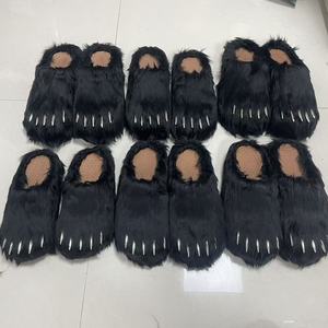 Nuevas Sandalias de Moda con Garras de Oso de Peluche, Zapatos Personalizados de Fábrica, Sandalias de Verano con Parte Superior de Felpa Suave, Logotipo Personalizado - Product Image 6