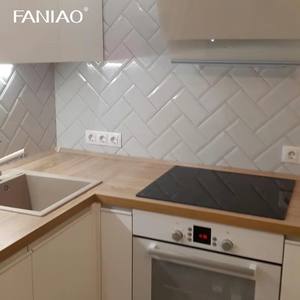 Mini-cuisine sur mesure avec évier en acrylique, armoires de base, robinet, charnières, glissières de tiroir, en forme de L pour armoires de cuisine de chambre d'hôtel - Product Image 4