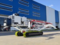 Machine à couler le béton mobile autopropulsée JIUHE à haute efficacité avec flèche de placement de béton sur chenilles hydrauliques