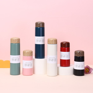 Bán Buôn Mini Nhỏ 150Ml 250Ml Xách Tay Phích Chai Thép Không Gỉ Cách Điện Pocket Cup Chân Không Flask Với Hạt Gỗ Nắp - Product Image 1