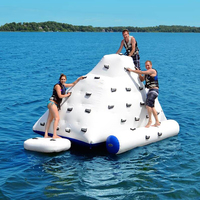 Bateau tamponneur de jeu de piscine gonflable de bateau en plastique portatif commercial avec le bateau de batterie pour des enfants et des adultes