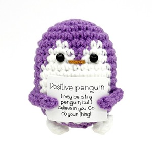 Pingüino de Ganchillo Hecho a Mano, Regalo de Aniversario de Bodas o San Valentín para Mujeres y Hombres, Regalo Romántico de Te Amo para Parejas, Esposa, Esposo - Product Image 5
