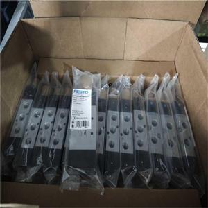 Sensor FESTOS SDE5-D10-O-Q6E-P-M8 527467 Suministro de Fábrica - Product Image 1