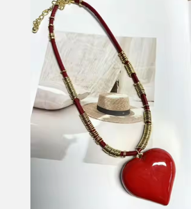 Nuevo diseño de moda, collar de corazón rojo grande, Gargantilla de cadena Simple, piedra de corazón, joyería de fiesta para mujer, collar encantador al por mayor - Product Image 4