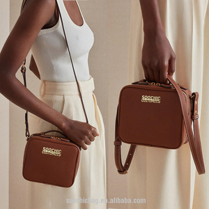 Robe <span class=keywords><strong>Soochic</strong></span> avec logo personnalisé fourre-tout en cuir carré violet en relief de luxe pour femmes sacs à bandoulière pour femmes sacs à main et sacs à main - Product Image 5