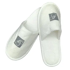 Upscale Hotel Non-slip Comfortable White Shearling Slippers Cut Fleece Hotel Guest Slippers
