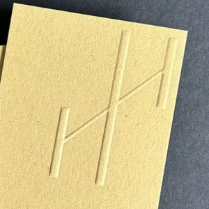 Carte de visite de luxe en coton <span class=keywords><strong>jaune</strong></span> moutarde, gaufrée à sec, design minimaliste, épaisse, papeterie haut de gamme pour studio d'architecture - Product Image 2