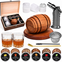 Kit fumeur à cocktails en fût de bois, ensemble fumeur à whisky avec torche, 6 copeaux de bois, coffret cadeau en bois pour Bourbon Old Fashioned, cadeau pour homme