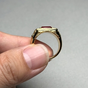 HQ GEMS 맞춤형 에메랄드 컷 5x8mm 랩그로운 레드 루비 925 실버 도금 골드 컬러 남성 파티 반지 - Product Image 4