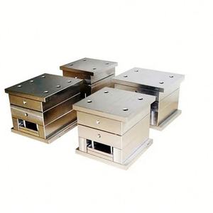 เครื่องฉีดพลาสติกแบบอัตโนมัติสำหรับสาย USB แบบหลอมละลายด้วยความร้อน  แบบแนวนอน  แรงดันต่ำ  มีจำหน่าย - Product Image 4