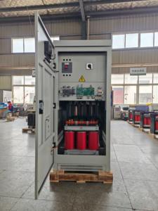 Regulador/Estabilizador de Voltaje Automático Trifásico Digital LCD de 400KVA para Uso Industrial Tipo CA - Product Image 5