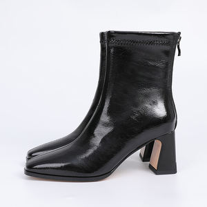 Chaussures personnalisées Nouveautés Mode Fermeture éclair Bottes courtes en cuir noir pour femmes Talon épais Bottes pour femmes Bottes d'hiver à la cheville pour femmes - Product Image 4