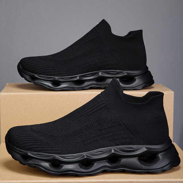 2025 new men's sports fitness mesh running shoes simple elastic breathable solid color elastic running shoes