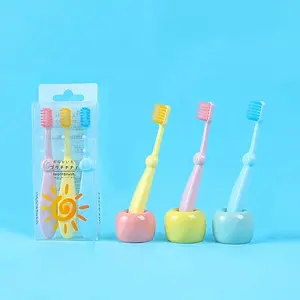 3 Pcs/set Brosse à dents pour bébé Brosse à dents de dessin animé mignon pour enfants Charbon de bambou Manche court Brosse à dents pour enfants Soins des dents