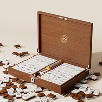 Chine Mahjong personnalisé de luxe avec boîte en bois 144 Mahjong ensemble en bois Mahjong étui cadeau boîte Majiang boîte Majiang ensemble
