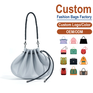 Bolso de Hombro de Piel de Cordero con Cordón Ajustable, Correa Trenzada, Fabricación Personalizada OEM/ODM, Bolso Cruzado Elegante para Mujer - Product Image 1