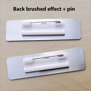 Tùy chỉnh Thời trang Tên <span class=keywords><strong>logo</strong></span> huy hiệu cho nhân viên Laser khắc thép không gỉ với an toàn <span class=keywords><strong>pin</strong></span> trở lại - Product Image 4