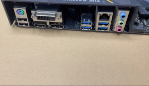 Tarjeta Madre Usada B460M-PLUS Micro-ATX LGA1200 10.ª Generación Intel I7/I5/I3 4 DDR4 128GB Máx. M.2 NVMe para Escritorio - Product Image 5