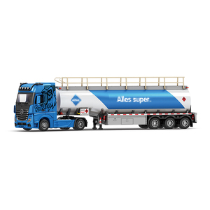 <span class=keywords><strong>Camion</strong></span> Cisterna Mercedes-Benz Actros in Scala 1:24, Modello Semi-Rimorchio Premium da Collezione Interamente in Lega, Ruote Libere, Luci e Suoni - Product Image 1