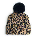 Gorros de Invierno Tejidos para Mujer, Niña y Bebé, con Estampado de Leopardo y Pompones, Color Negro, Cálidos para Otoño e Invierno - Product Image 4