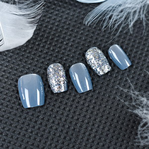 Faux ongles courts <span class=keywords><strong>bleu</strong></span> clair, design chic avec paillettes et yeux de chat, luxe, forme squoval, couverture complète, 15 tailles - 30 pièces - Product Image 4