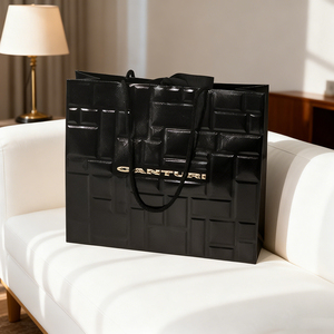 Sacs en papier personnalisés de luxe avec impression dorée brillante, emballage cadeau, emballage de vêtements, poignée découpée, sacs à emporter, vente en gros - Product Image 4