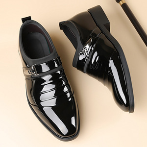 Mocassins en cuir blancs à bout pointu pour hommes, tailles 38-48, semelle intérieure confortable et respirante, chaussures décontractées et habillées à enfiler - Product Image 2