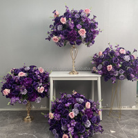 Arrangement floral artificiel en rose violette lisse, rose artificielle pour la décoration de table de mariage, centre de table et décoration de fond